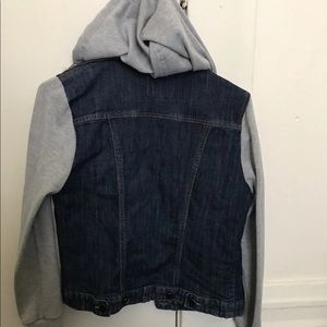 Jean jacket with hood